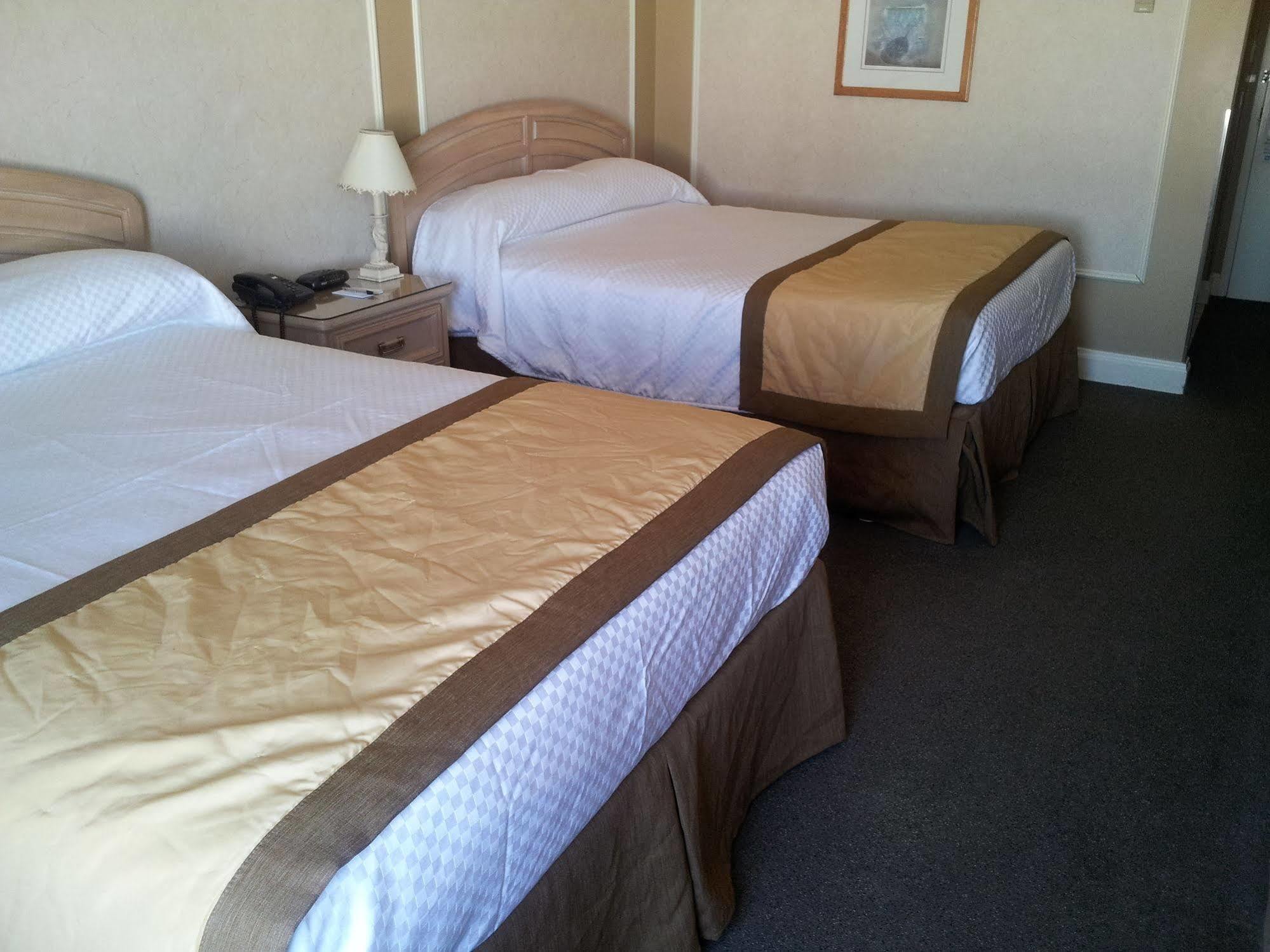 Hotel Travelodge By Wyndham Victoriaville Eksteriør bilde